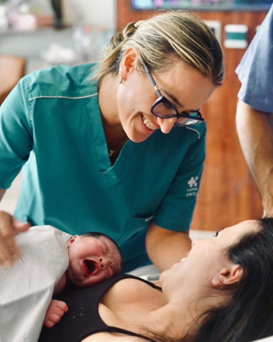 Clínica Nascer Brasília; clínica de ginecologia em Brasília; clínica de obstetrícia em Brasília; clínica de pediatria em Brasília; pré-natal humanizado em Brasília; parto humanizado em Brasília; parto respeitoso em Brasília; parto normal em Brasília; cesariana respeitosa em Brasília; acompanhamento pós-parto em Brasília; pediatra em Brasília; acompanhamento do bebê em Brasília; puericultura em Brasília; follow up de prematuros em Brasília; nutrologia infantil em Brasília; consultoria de amamentação em Brasília; fisioterapia dermato-funcional em Brasília; endocrinologia em Brasília; endocrinologia pediátrica em Brasília; gastroenterologia pediátrica em Brasília; cardiologia pediátrica em Brasília; alergologia em Brasília; imunologia em Brasília; nutrição clínica e funcional em Brasília; reprodução humana em Brasília; congelamento de óvulos em Brasília; planejamento familiar em Brasília; contracepção em Brasília; DIU em Brasília; menopausa em Brasília; reposição hormonal em Brasília; tratamento de endometriose em Brasília; tratamento de miomas em Brasília; tratamento de SOP em Brasília; tratamento de infertilidade em Brasília; clínica de vacinas em Brasília; vacinas para gestantes em Brasília; vacinas para crianças em Brasília; vacinas para adultos em Brasília; clínica de ultrassonografia em Brasília; ultrassom ginecológico em Brasília; ultrassom obstétrico em Brasília; ultrassom de endometriose em Brasília; ultrassom morfológico em Brasília; medicina fetal em Brasília; cardiotocografia em Brasília; exames de imagem em Brasília; exames laboratoriais em Brasília; clínica completa para saúde da mulher; clínica completa para saúde do bebê; atendimento humanizado em Brasília; equipe médica multidisciplinar em Brasília; clínica moderna em Brasília; clínica de referência em Brasília.