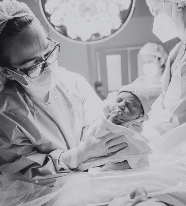 Clínica Nascer Brasília; clínica de ginecologia em Brasília; clínica de obstetrícia em Brasília; clínica de pediatria em Brasília; pré-natal humanizado em Brasília; parto humanizado em Brasília; parto respeitoso em Brasília; parto normal em Brasília; cesariana respeitosa em Brasília; acompanhamento pós-parto em Brasília; pediatra em Brasília; acompanhamento do bebê em Brasília; puericultura em Brasília; follow up de prematuros em Brasília; nutrologia infantil em Brasília; consultoria de amamentação em Brasília; fisioterapia dermato-funcional em Brasília; endocrinologia em Brasília; endocrinologia pediátrica em Brasília; gastroenterologia pediátrica em Brasília; cardiologia pediátrica em Brasília; alergologia em Brasília; imunologia em Brasília; nutrição clínica e funcional em Brasília; reprodução humana em Brasília; congelamento de óvulos em Brasília; planejamento familiar em Brasília; contracepção em Brasília; DIU em Brasília; menopausa em Brasília; reposição hormonal em Brasília; tratamento de endometriose em Brasília; tratamento de miomas em Brasília; tratamento de SOP em Brasília; tratamento de infertilidade em Brasília; clínica de vacinas em Brasília; vacinas para gestantes em Brasília; vacinas para crianças em Brasília; vacinas para adultos em Brasília; clínica de ultrassonografia em Brasília; ultrassom ginecológico em Brasília; ultrassom obstétrico em Brasília; ultrassom de endometriose em Brasília; ultrassom morfológico em Brasília; medicina fetal em Brasília; cardiotocografia em Brasília; exames de imagem em Brasília; exames laboratoriais em Brasília; clínica completa para saúde da mulher; clínica completa para saúde do bebê; atendimento humanizado em Brasília; equipe médica multidisciplinar em Brasília; clínica moderna em Brasília; clínica de referência em Brasília.